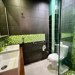 Apartment Casa Elegance - Near Voyageurs Station